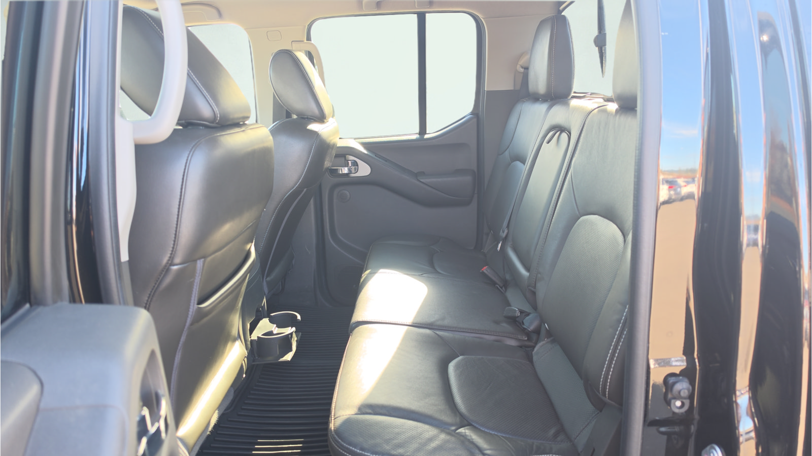 Used 2019 Nissan Frontier PRO-4X w/ Pro-4x Luxury Package AWD/4WD image 25
