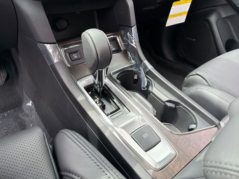 New 2026 Subaru Ascent Touring AWD/4WD image 19
