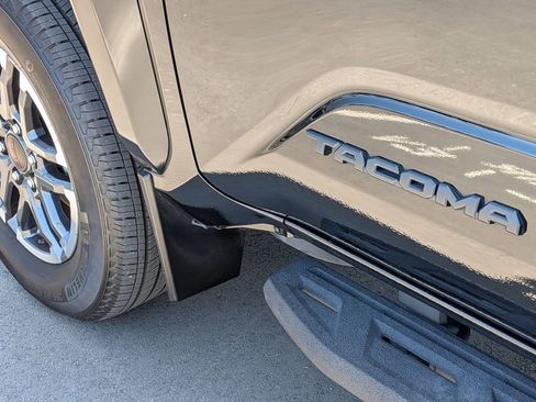 Used 2024 Toyota Tacoma TRD Sport RWD image 40