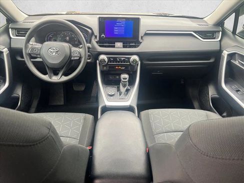 Used 2024 Toyota RAV4 AWD Hybrid image 18