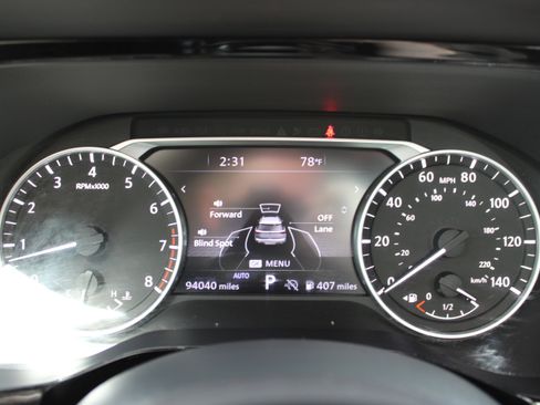 Used 2022 Nissan Pathfinder SL w/ SL Premium Package AWD/4WD image 34