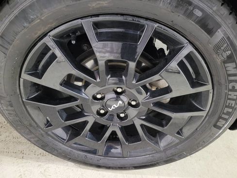 Used 2022 Kia Telluride SX image 32