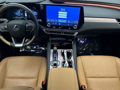 Certified 2025 Lexus RX 350 image 13