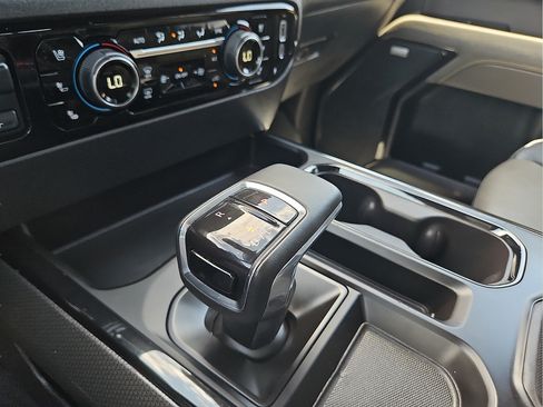 Used 2023 Chevrolet Silverado 1500 ZR2 w/ Technology Package AWD/4WD image 20