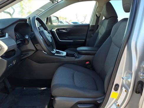 Used 2019 Toyota RAV4 XLE image 21