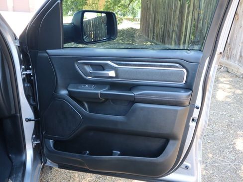 Used 2019 RAM 1500 Big Horn AWD/4WD image 26