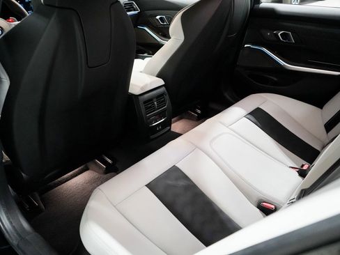 Used 2024 BMW M3 Competition w/ Executive Package image 18