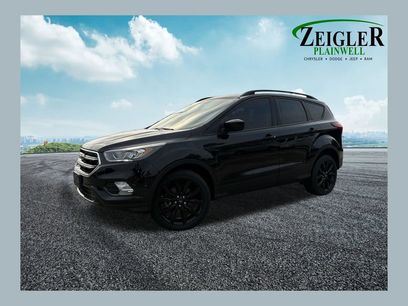 Used 2019 Ford Escape SE w/ SE Sport Appearance Package