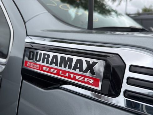 Used 2025 GMC Sierra 2500 Denali w/ Denali Reserve Package image 3