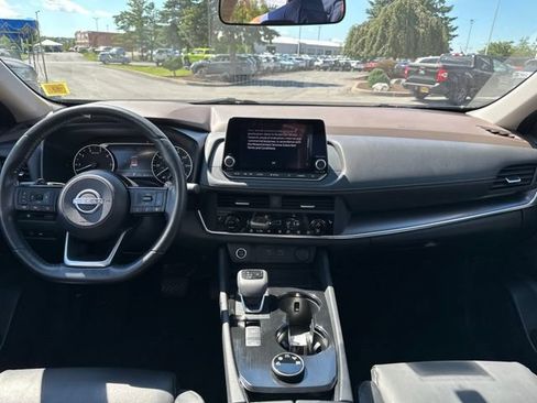 Certified 2023 Nissan Rogue SV w/ SV Premium B Package AWD/4WD image 14
