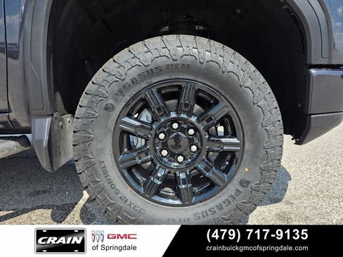 Used 2024 GMC Sierra 1500 AT4 AWD/4WD image 30