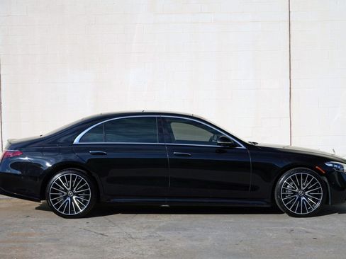 Used 2021 Mercedes-Benz S 580 4MATIC Sedan w/ AMG Line image 59