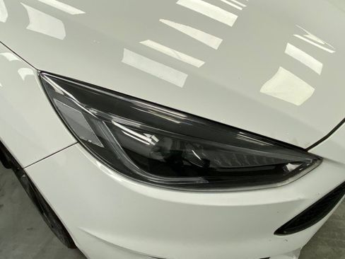 Used 2016 Ford Focus ST FWD image 10
