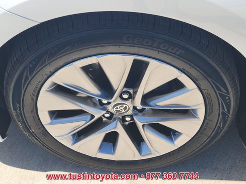Certified 2023 Toyota Mirai w/ Advanced Technology Package RWD image 9