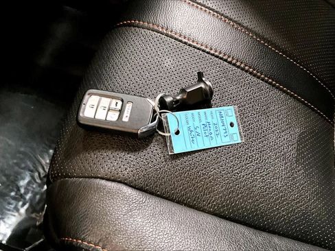 Used 2022 Honda Pilot TrailSport image 14