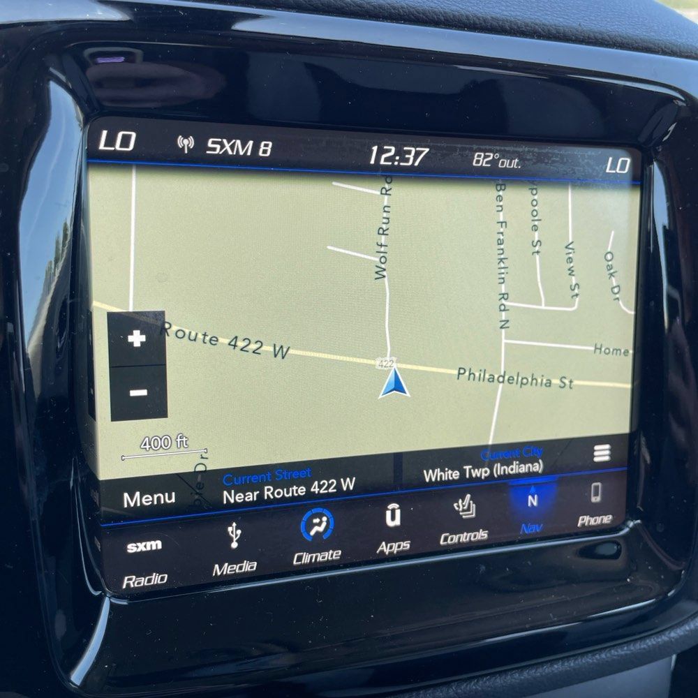 Used 2018 Jeep Compass Limited w/ Navigation Group AWD/4WD image 12