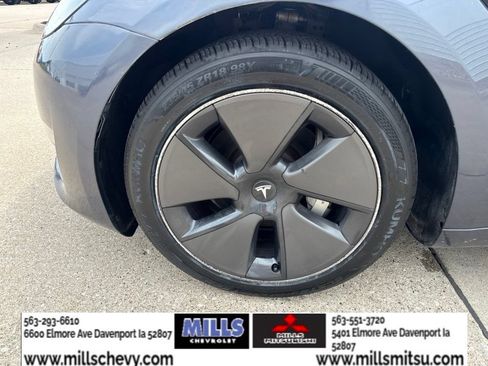 Used 2023 Tesla Model 3 Standard Range RWD image 9