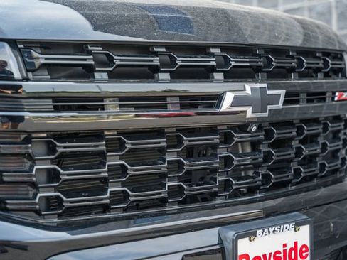Used 2024 Chevrolet Tahoe Z71 w/ Luxury Package AWD/4WD image 15