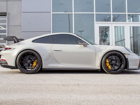 Used 2022 Porsche 911 GT3 image 4