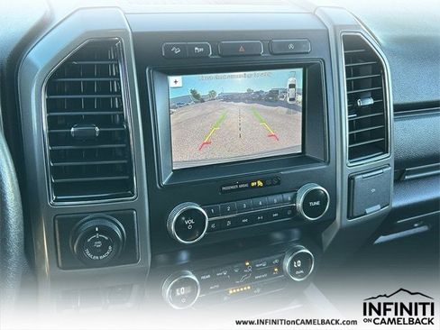 Used 2019 Ford Expedition XLT image 29