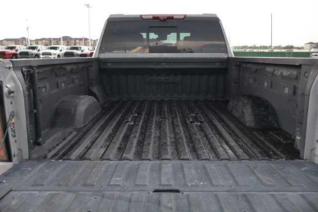 Used 2024 GMC Sierra 2500 AT4 w/ AT4 Premium Plus Package AWD/4WD image 7