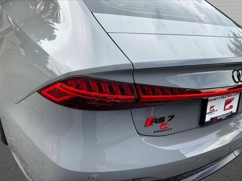 Used 2021 Audi RS 7 Sportback AWD/4WD image 21