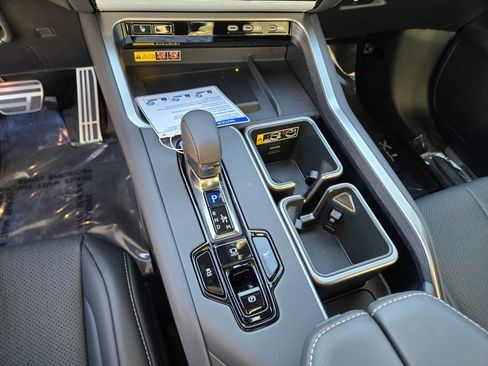 New 2026 Lexus TX 500h AWD image 11