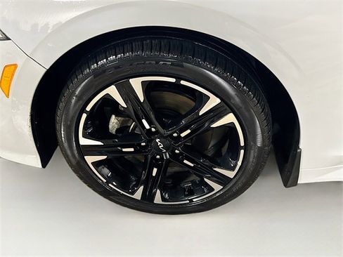 Used 2024 Kia K5 GT-Line image 10