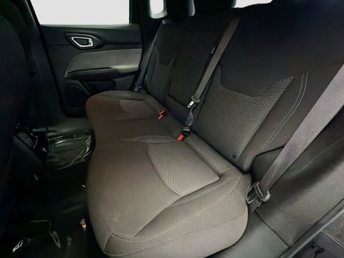 Used 2023 Jeep Compass Sport image 13