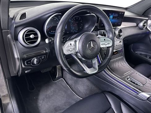 Used 2021 Mercedes-Benz GLC 300 image 23