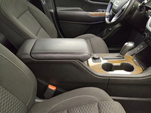 Used 2019 GMC Acadia SLE w/ Driver Alert Package I image 21