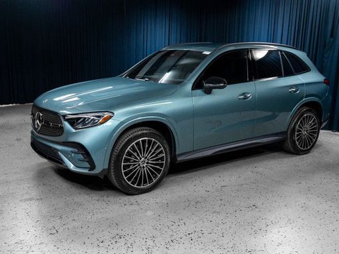 New 2026 Mercedes-Benz GLC 300 image 1