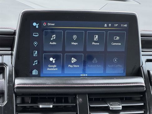 Used 2023 Chevrolet Suburban RST w/ Sport Performance Package image 4