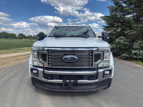 Used 2021 Ford F450 XLT w/ XLT Value Package AWD/4WD image 14
