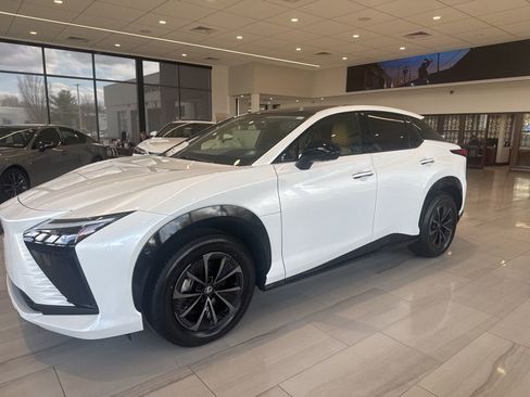 New 2026 Lexus RZ 450e AWD image 2