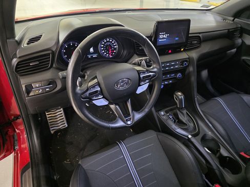 Certified 2022 Hyundai Veloster N image 14