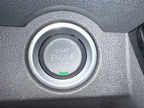 Certified 2024 Chevrolet Traverse LT FWD image 22