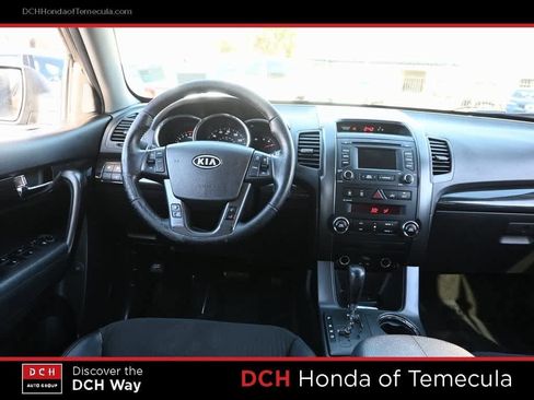 Used 2012 Kia Sorento EX image 8
