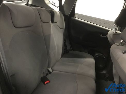 Used 2010 Honda Fit image 28
