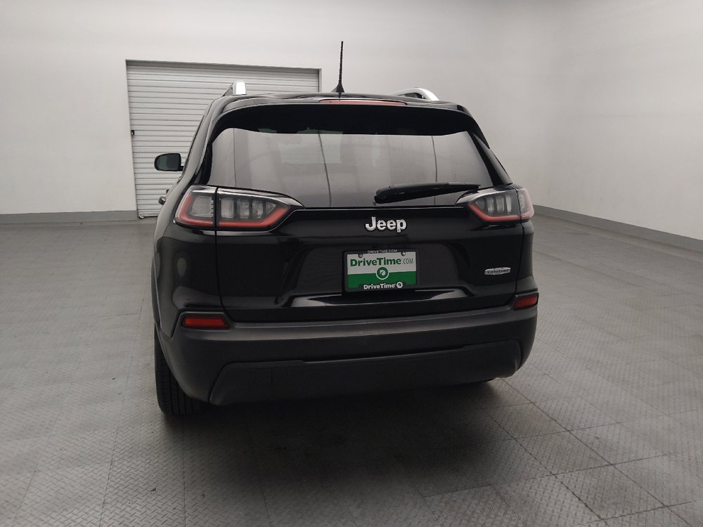 Used 2021 Jeep Cherokee Latitude w/ Mopar Interior Package FWD image 6
