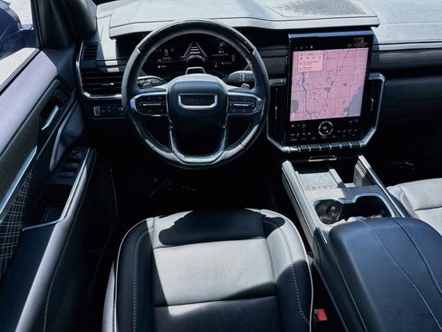 Used 2024 GMC Acadia Denali w/ Super Cruise Package FWD image 24
