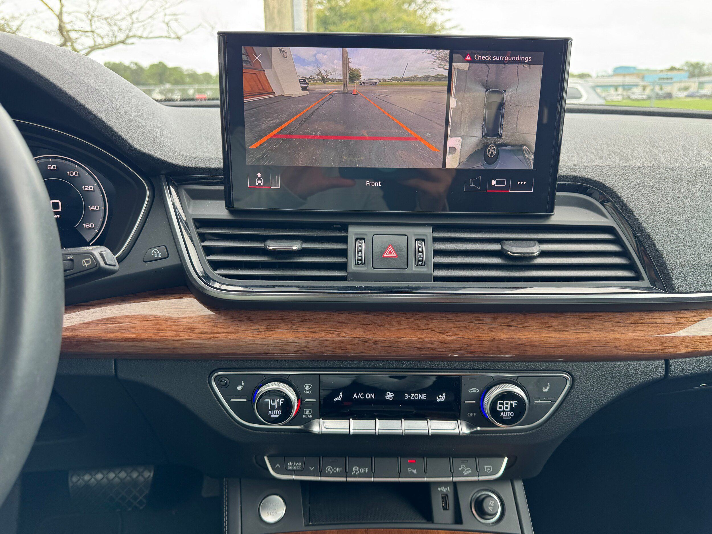 Used 2023 Audi Q5 2.0T Premium Plus AWD/4WD image 18