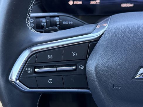 Used 2026 Chevrolet Traverse Z71 w/ LPO, Floor Liner Package image 23