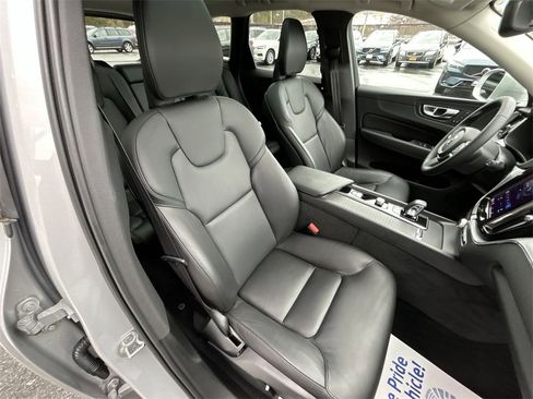 Certified 2023 Volvo XC60 B5 Core w/ Climate Package image 25