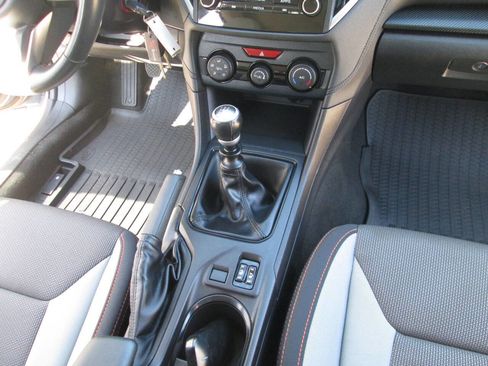 Used 2019 Subaru Crosstrek 2.0i Premium image 23