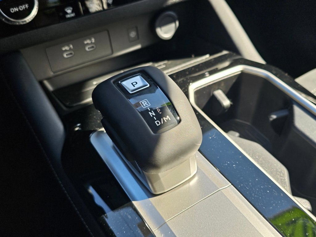 Used 2026 Mitsubishi Outlander LE AWD/4WD image 26