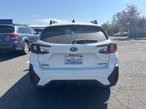 Used 2026 Subaru Crosstrek 2.5i Premium AWD/4WD image 6