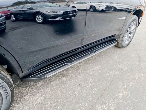 Used 2023 Chevrolet Tahoe LT w/ LT Signature Package image 38