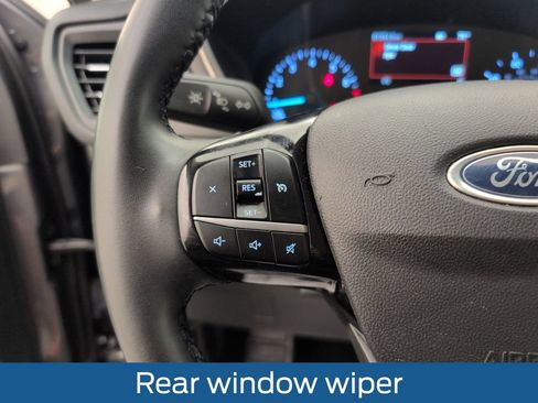 Certified 2021 Ford Escape SEL FWD image 36