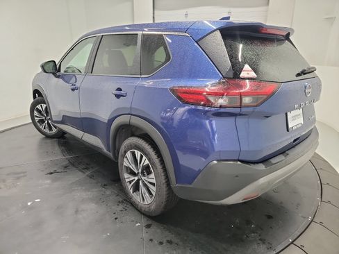 Used 2023 Nissan Rogue SV AWD/4WD image 6